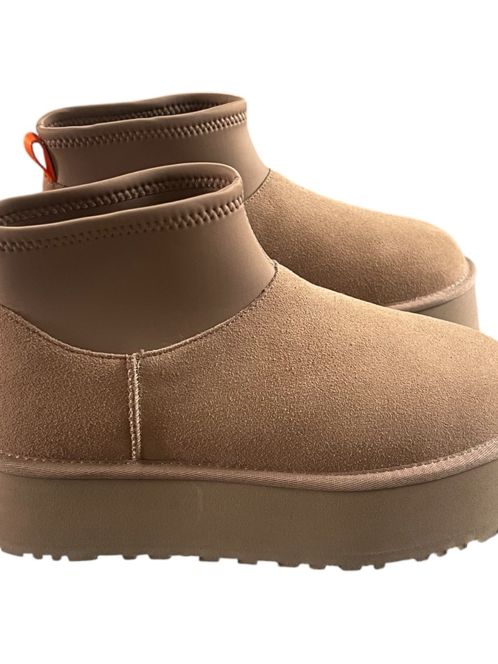 UGG Classic Mini Dipper Women’s Boot In Chestnut - Picture 6 of 15